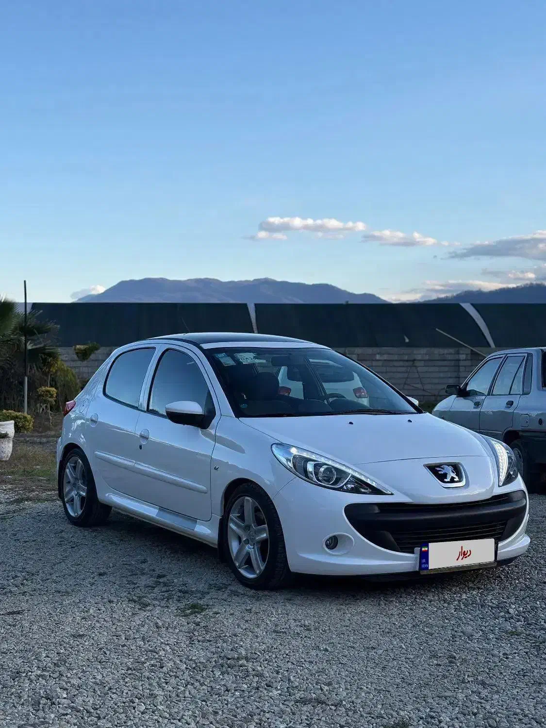 پژو207 پانا بیرنگ|خودرو سواری و وانت|نشتارود, |دیوار