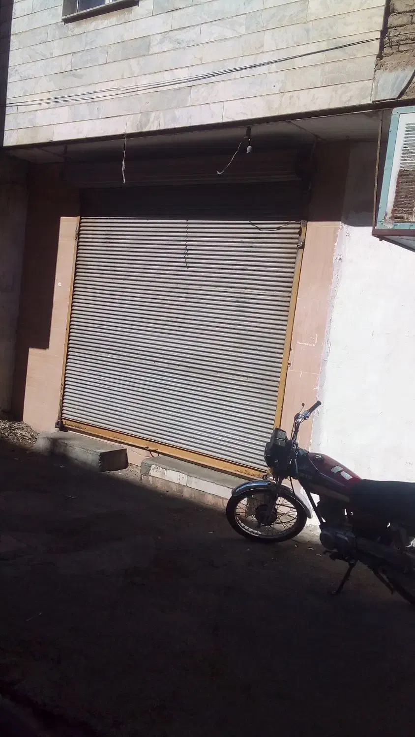 فروش ویلایی خ اشرفی اصفهانی روبروی مخابرات|فروش خانه و ویلا|بروجرد, |دیوار