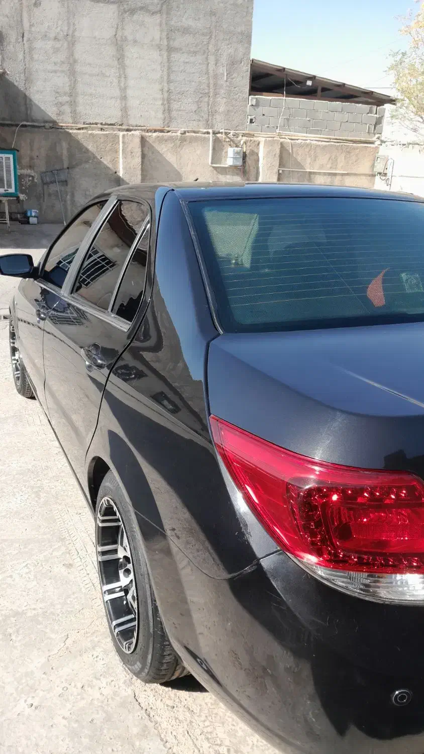 دنا مدل ۹۴ بی رنگ،لوازمی|خودرو سواری و وانت|کرج, مهرویلا جنوبی|دیوار