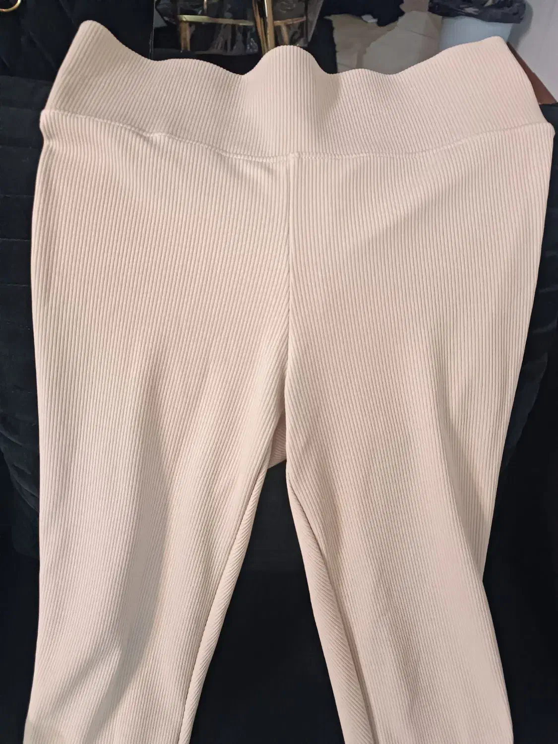 لگ کبریتی کرم رنگ|لباس|بجنورد, |دیوار