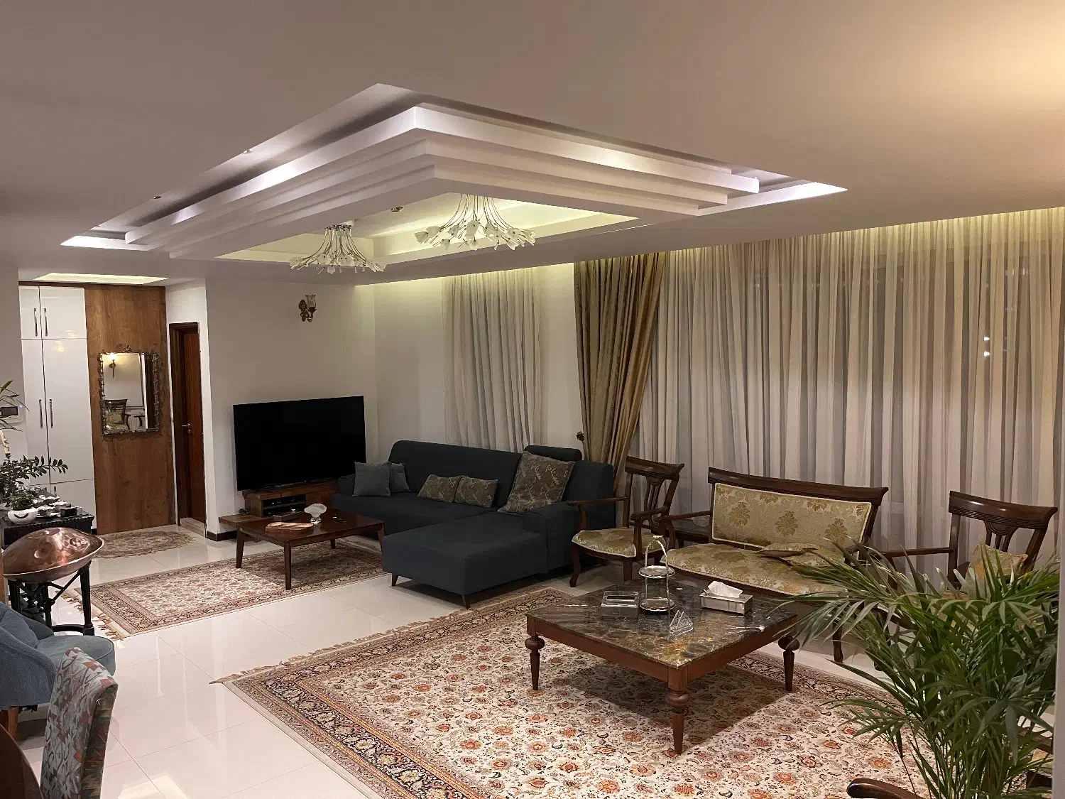 آپارتمان ۱۲۳ متر سه خواب چهارراه صیاد شیرازی|فروش آپارتمان|مشهد, هفت تیر (آب و برق)|دیوار