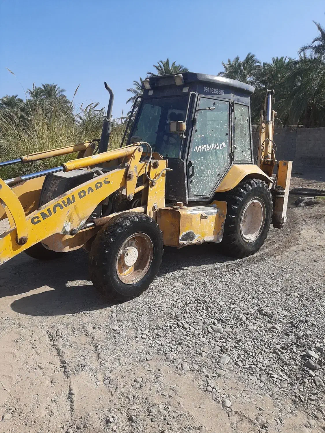 بیل بکهو ۲۲۰ مدل ۸۹|خودرو سنگین|بم, |دیوار