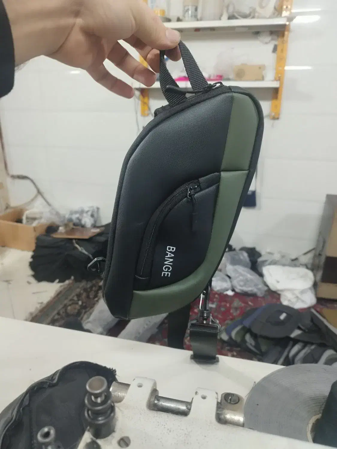 بادی بگ و بادی کراس قیمت تولیدی|کیف، کفش، کمربند|مشهد, رده|دیوار