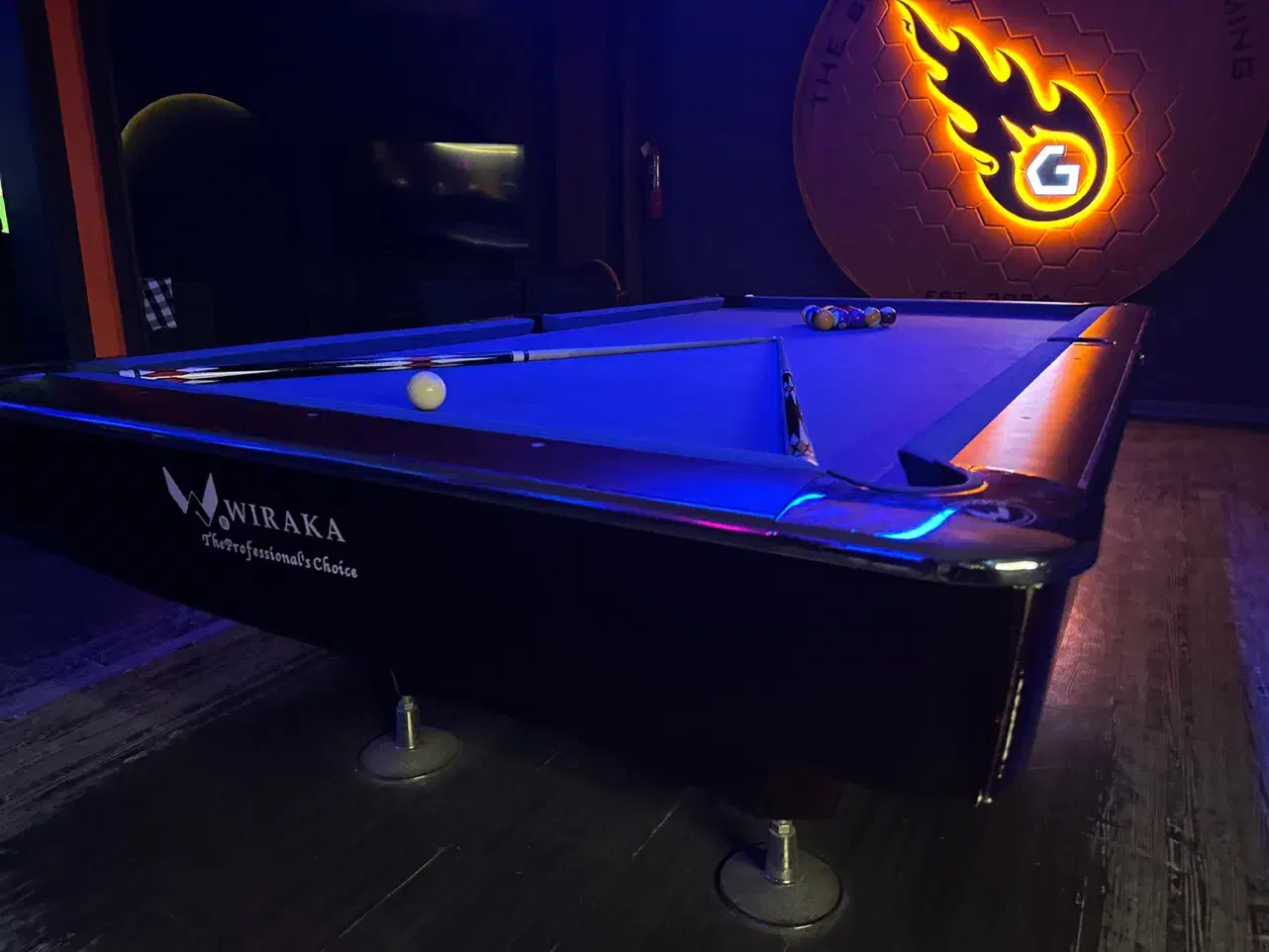 میز بیلیارد ویراکا کویین فول پک|ورزشهای توپی|مشهد, نیروی هوایی|دیوار