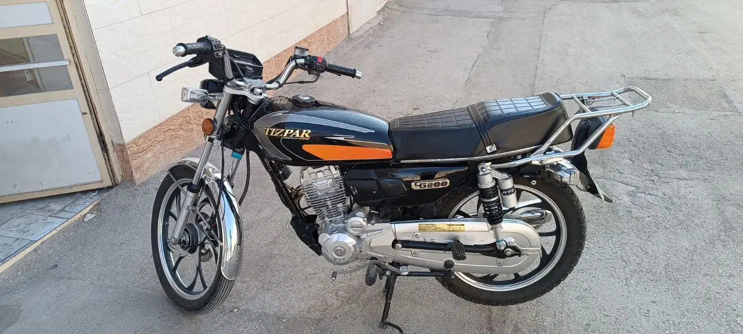 هندا۲۰۰مدل۹۹|موتورسیکلت|نیشابور, دارایی|دیوار