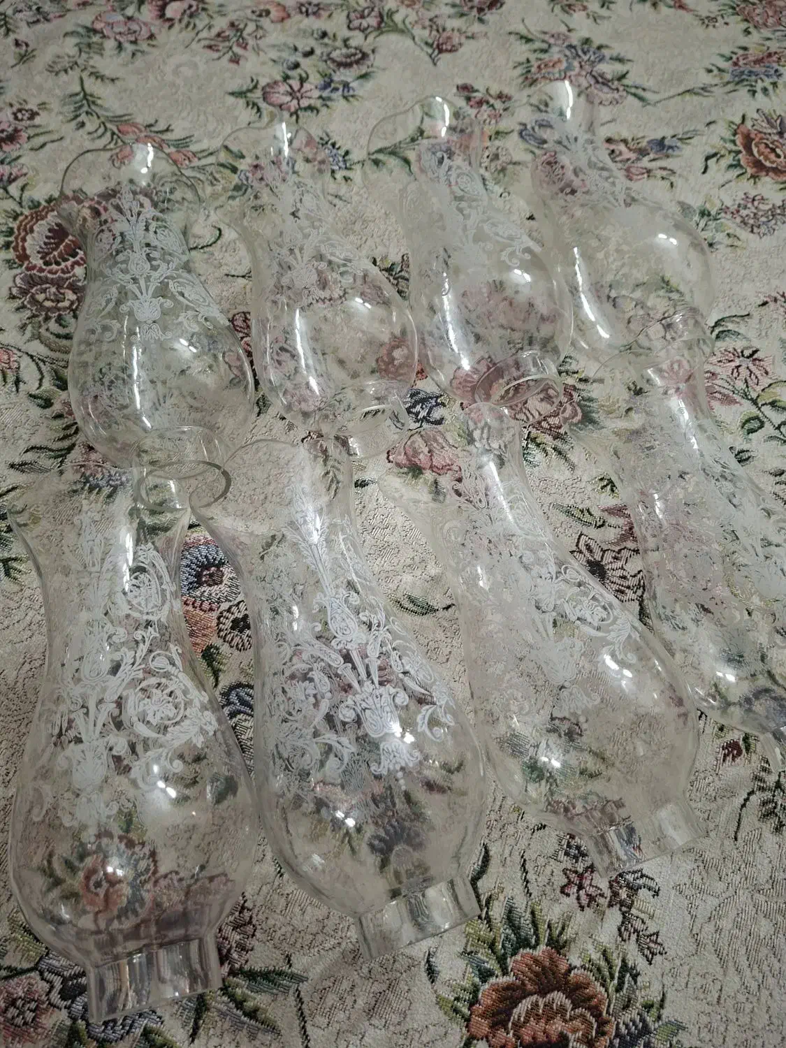 ۸ لاله لوستر فقط ۴۰۰|لوستر و چراغ آویز|اراک, |دیوار