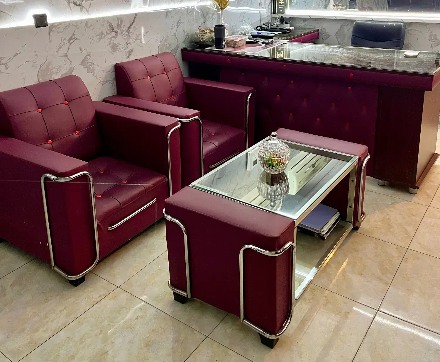 مبل و میز اداری|مبلمان اداری|تهران, هفت حوض|دیوار