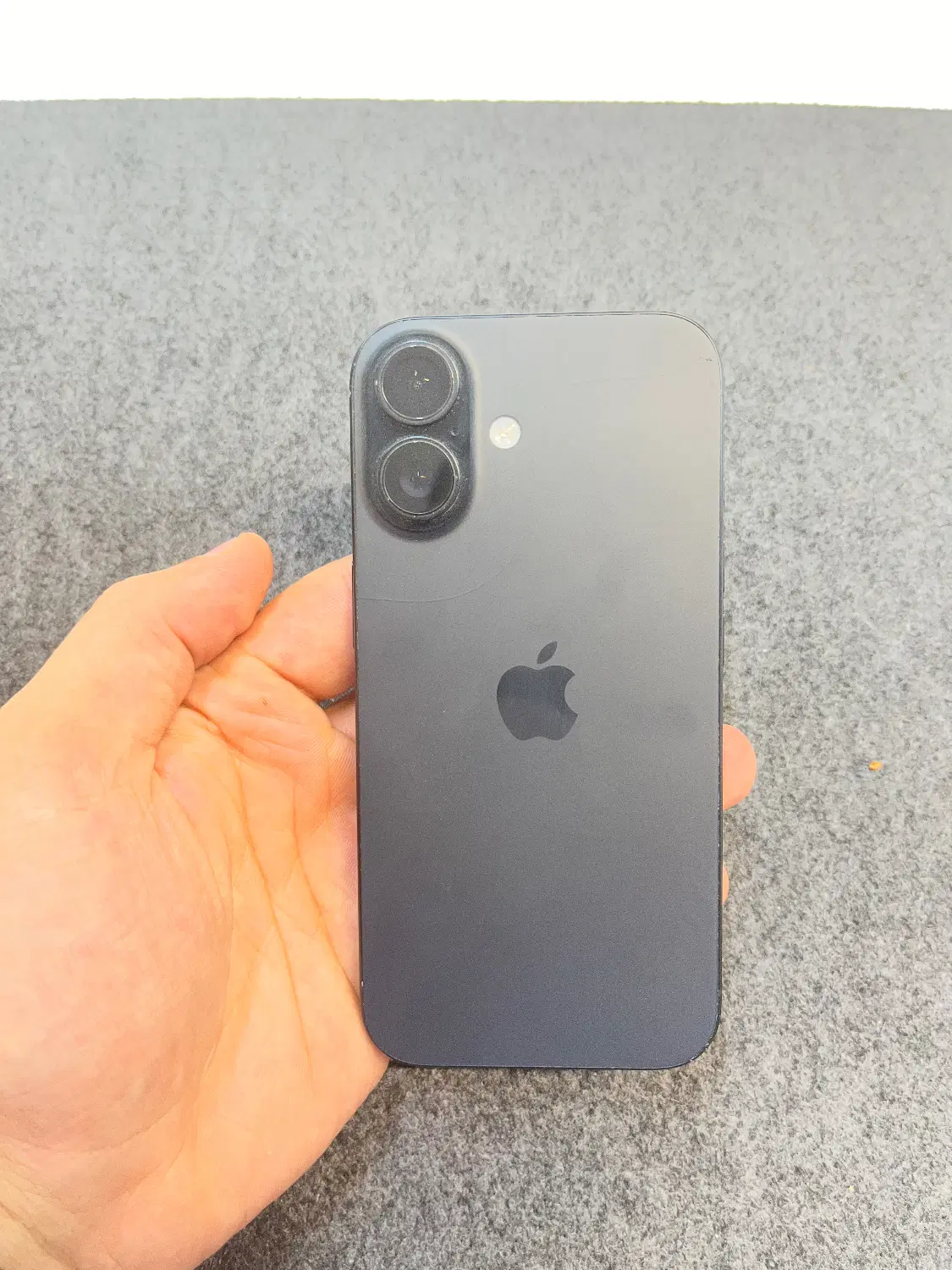 iphone 16|موبایل|بابل, |دیوار