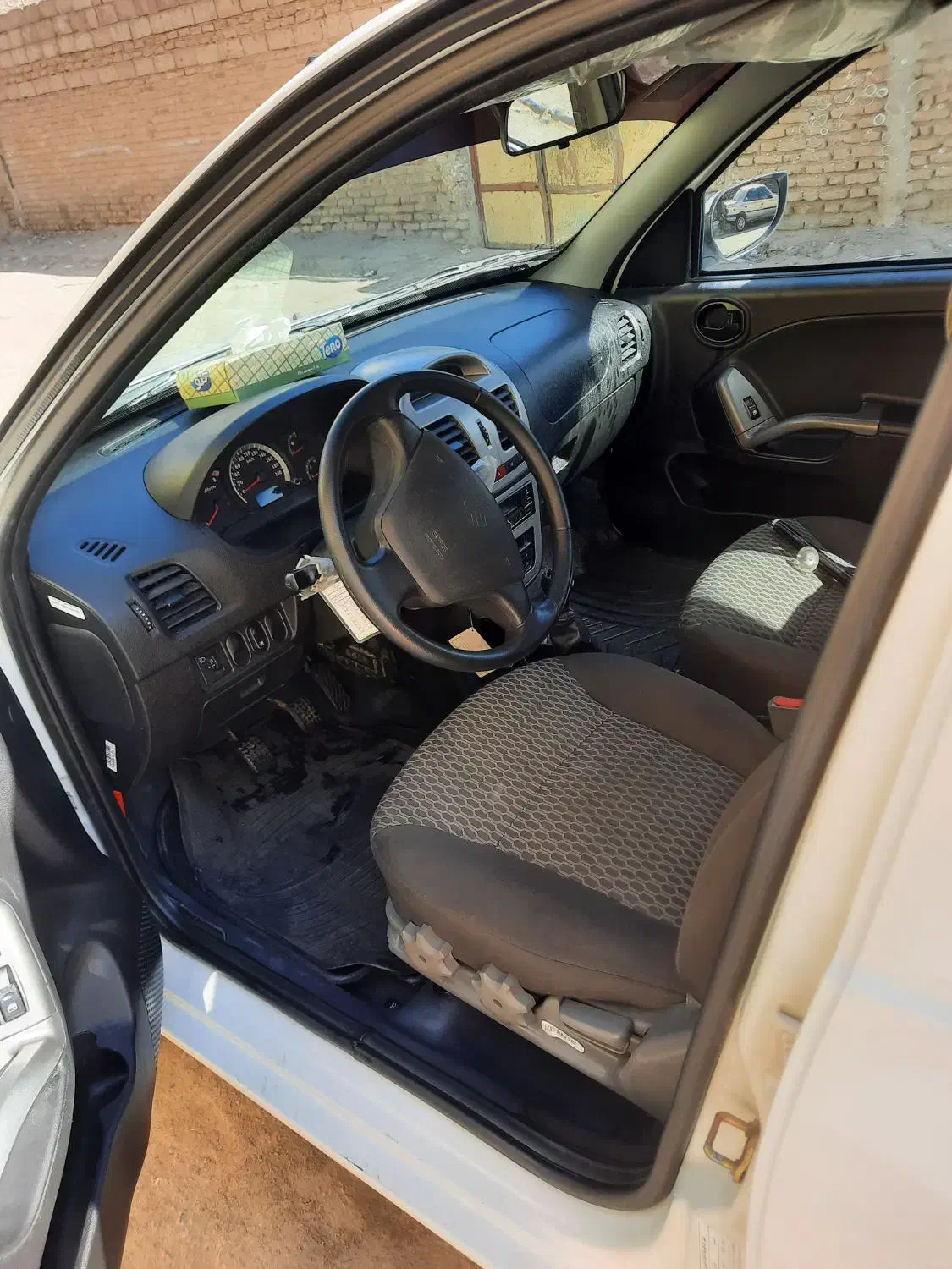 ساینا ۱۴۰۱ کارمندی کم کار|خودرو سواری و وانت|زاهدان, |دیوار