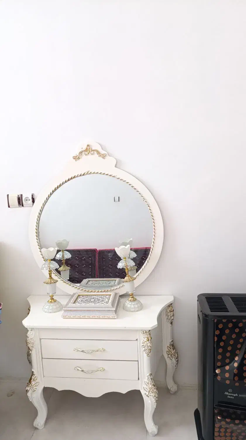 آیینه و شمعدان|بوفه، ویترین، کنسول|مه ولات, |دیوار