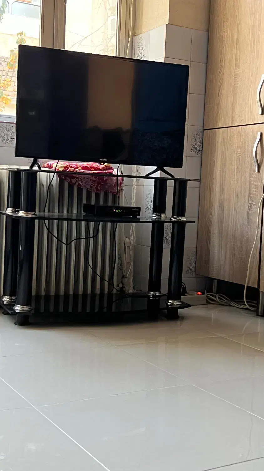 میز تلویز‌یون شیشه ای|میز تلویزیون|ارومیه, |دیوار