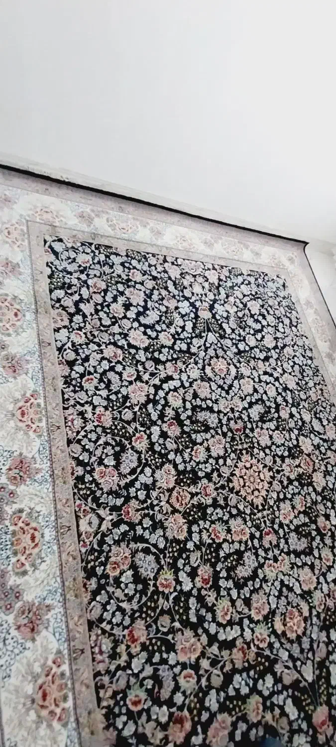 دو عدد فرش ۹ متری ،چهار عدد پشتی و پادری|فرش|ری, شهرک نظامی|دیوار