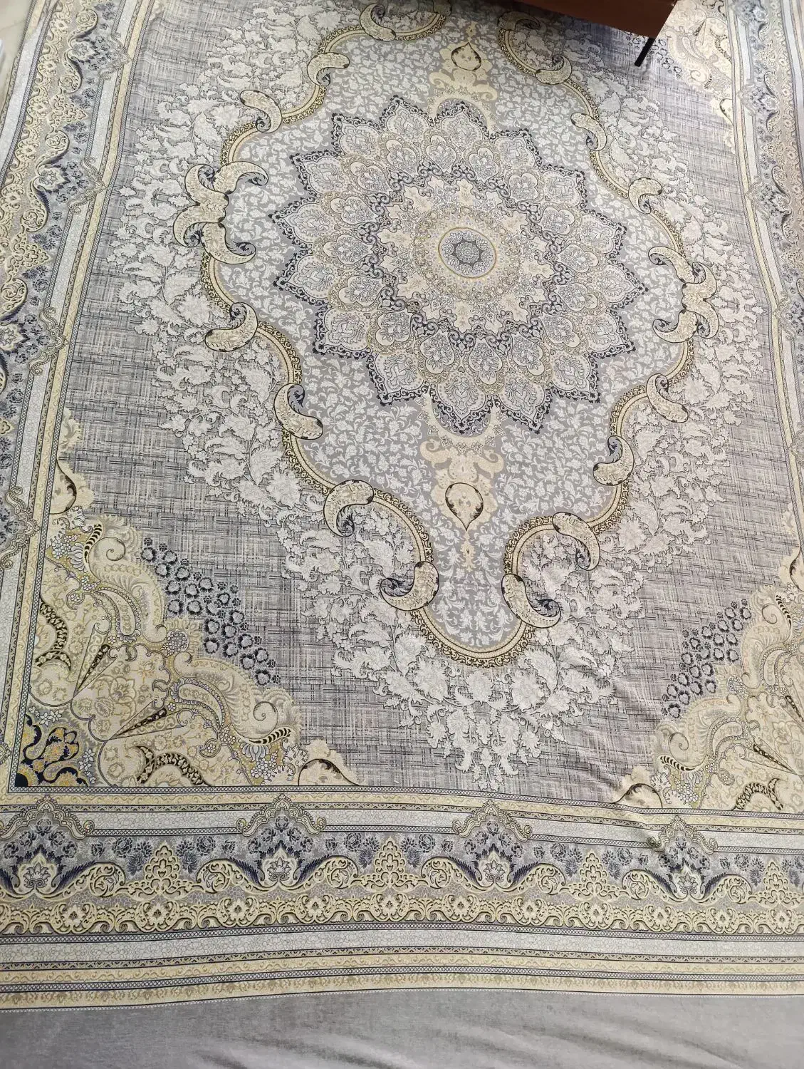 روفرشی|روفرشی|پرند, فاز ۴|دیوار