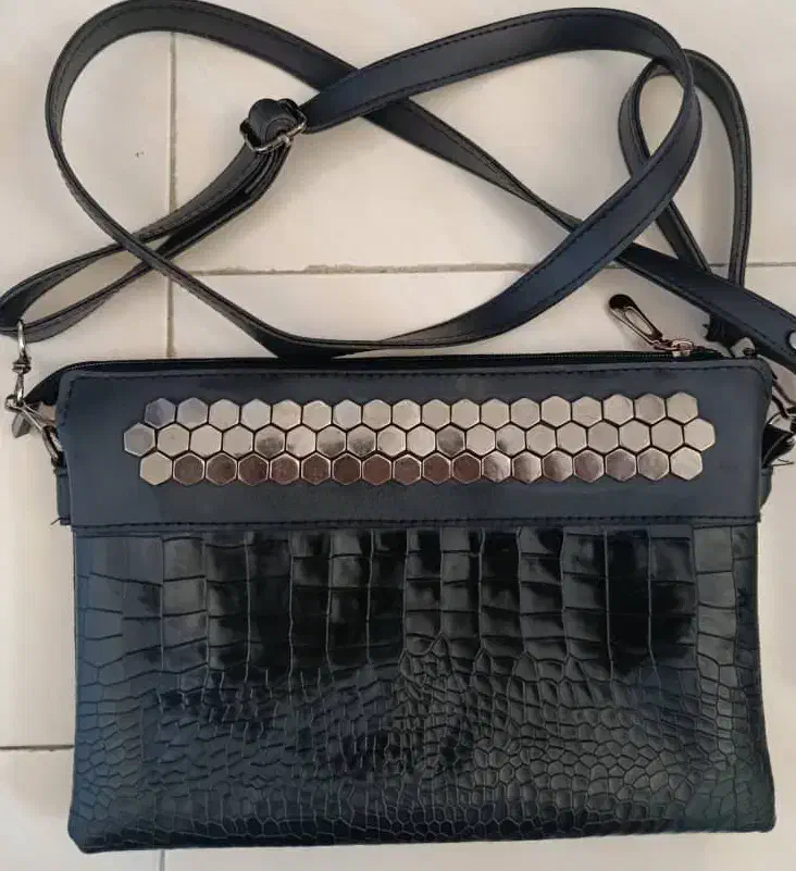 کیف|کیف، کفش، کمربند|شاهینشهر, مخابرات (شهید بهشتی)|دیوار