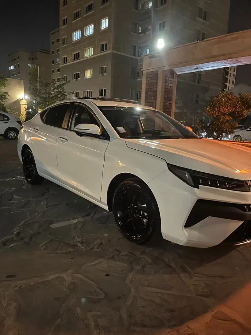 kmc -j7-1402|خودرو سواری و وانت|تهران, یاخجی آباد|دیوار