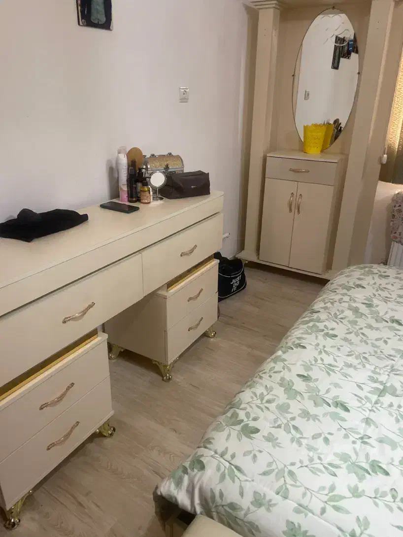 سرویس خواب|تخت و سرویس خواب|لنگرود, |دیوار