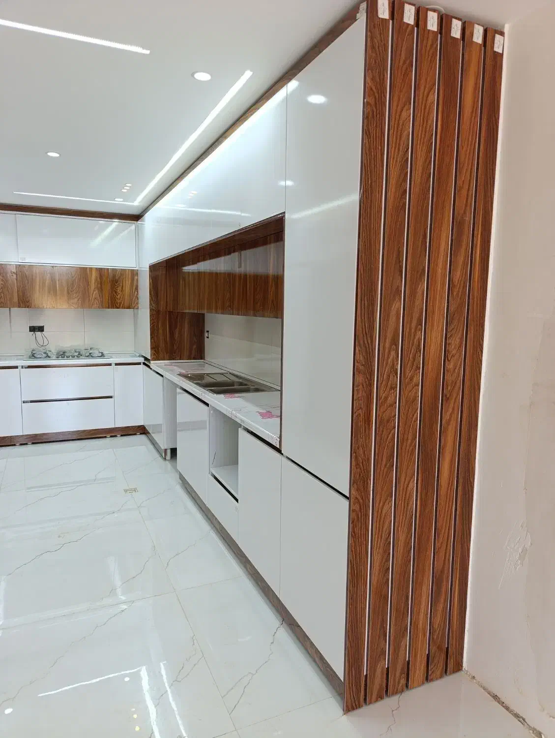 کابینت و کمددیواری آوا|مصالح و تجهیزات ساختمان|تویسرکان, |دیوار