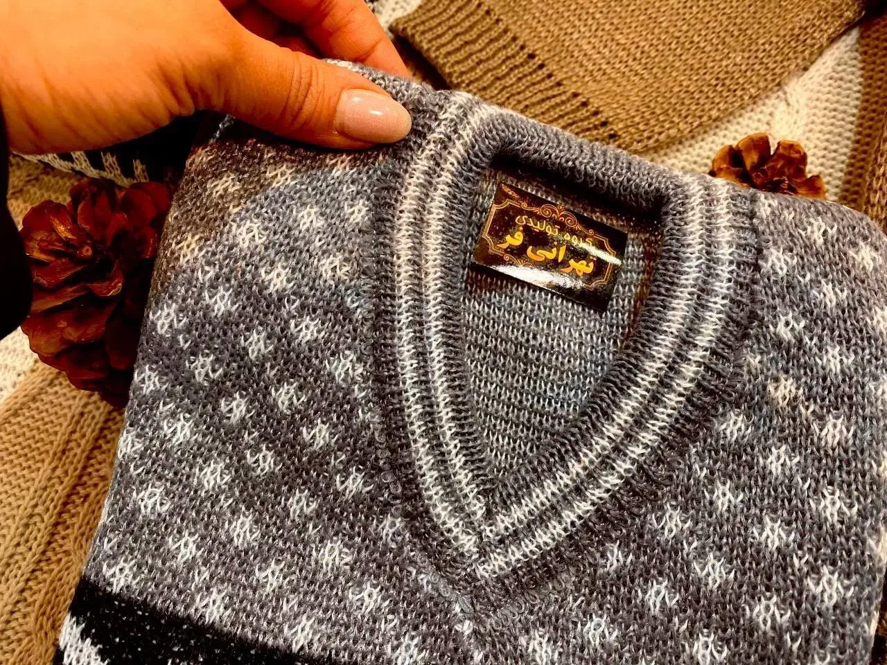 بافندگی تهرانی فر-عمده بافت مخمل پسرانه|کفش و لباس بچه|بهبهان, |دیوار