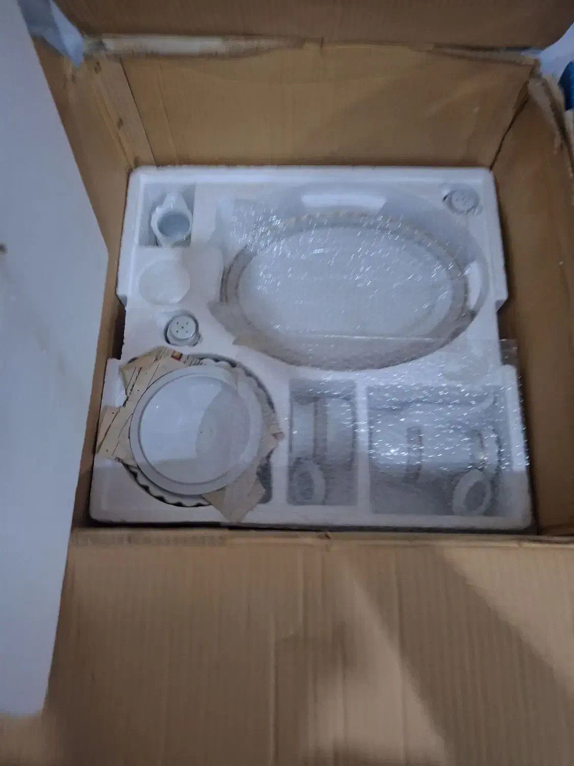 سرویس 6نفره نو|ظروف سرو و پذیرایی|مشهد, تبادکان|دیوار