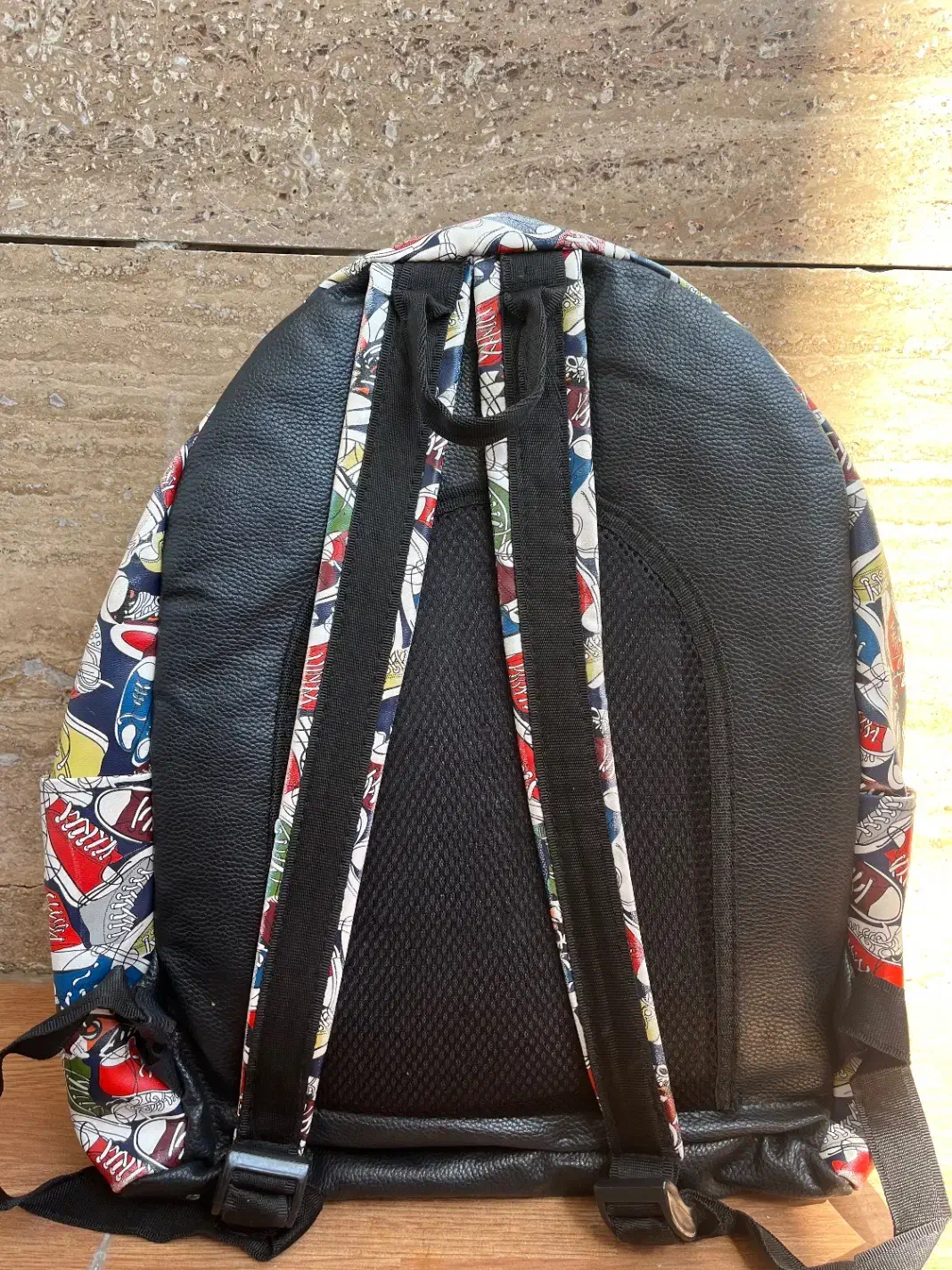 کوله پشتی|کیف، کفش، کمربند|ارومیه, |دیوار