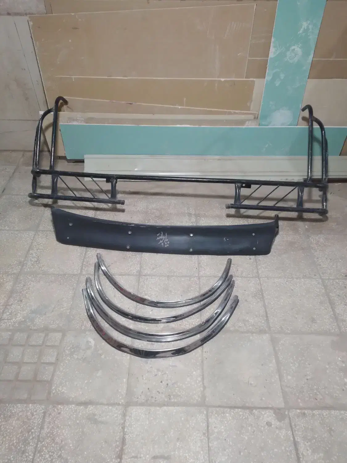 گارد عقب وانت وآفتابگیر ودور گلگیر|قطعات یدکی و لوازم جانبی|یزد, |دیوار