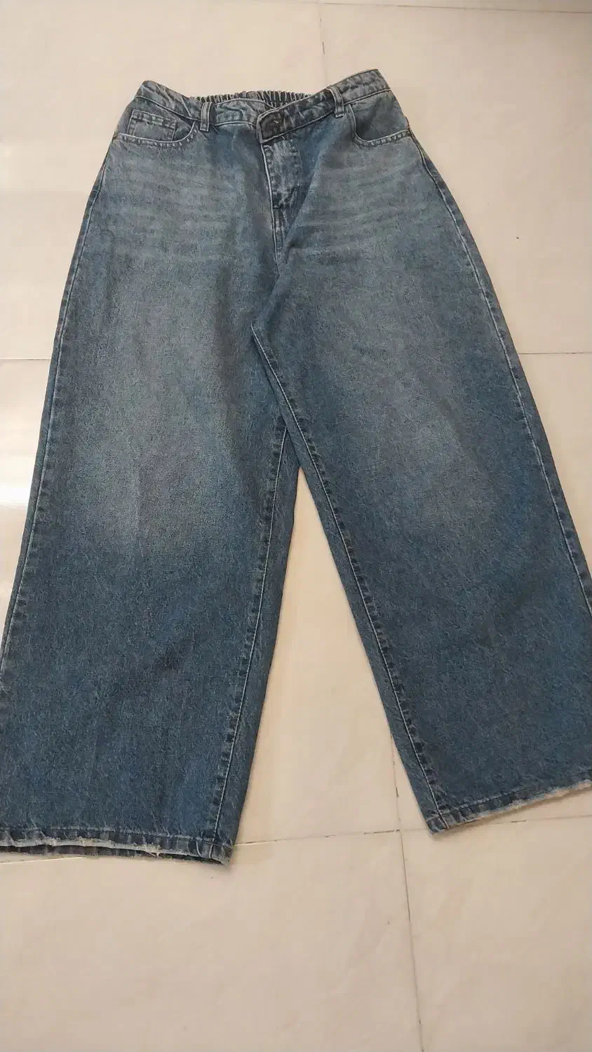 لباس بزرگ وکوچک|لباس|کرمان, |دیوار