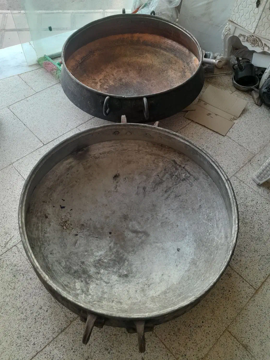 مس قدیمی|کلکسیون اشیاء عتیقه|قائن, |دیوار