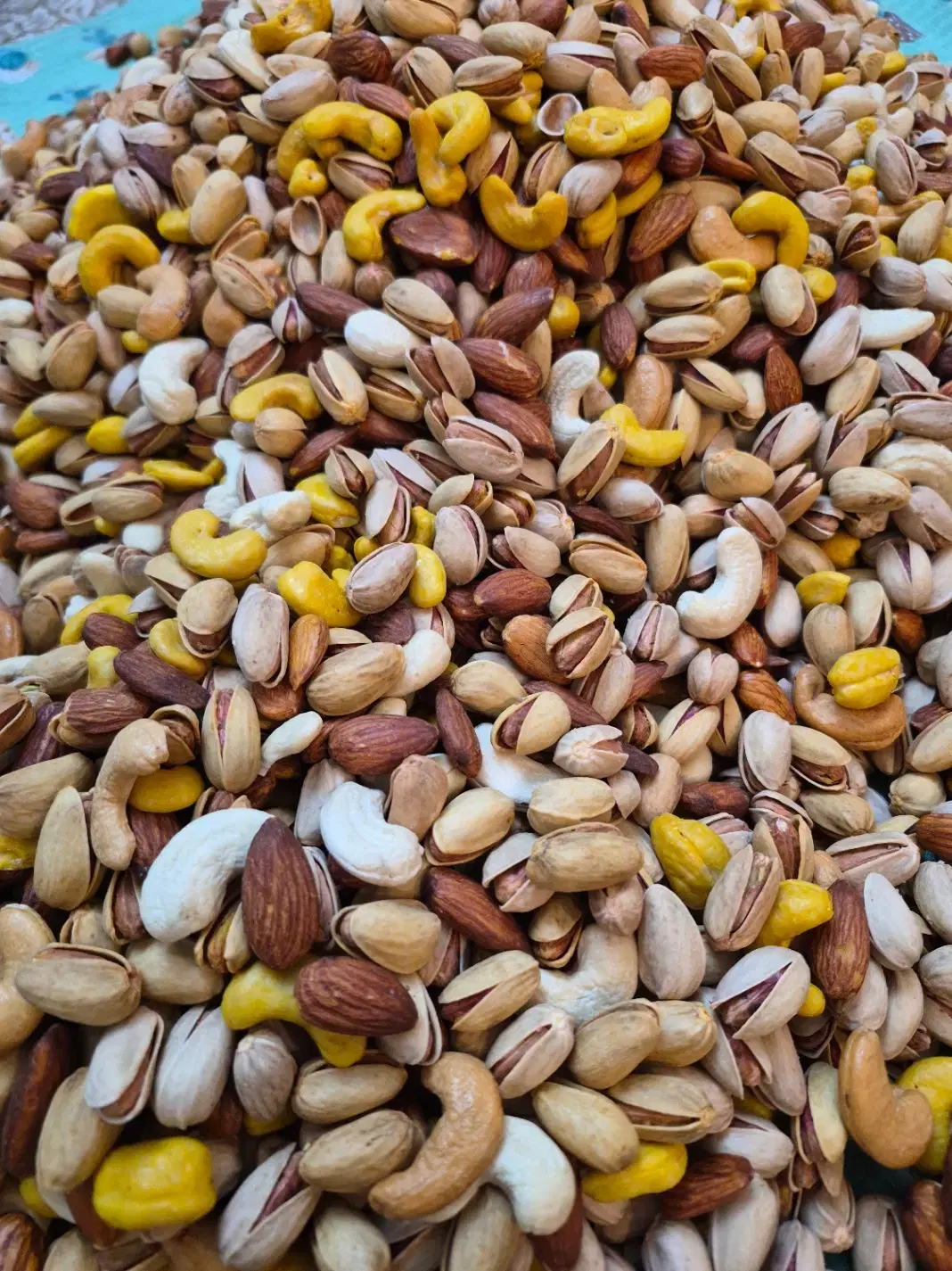 اجیل|خوردنی و آشامیدنی|تهران, مرزداران|دیوار