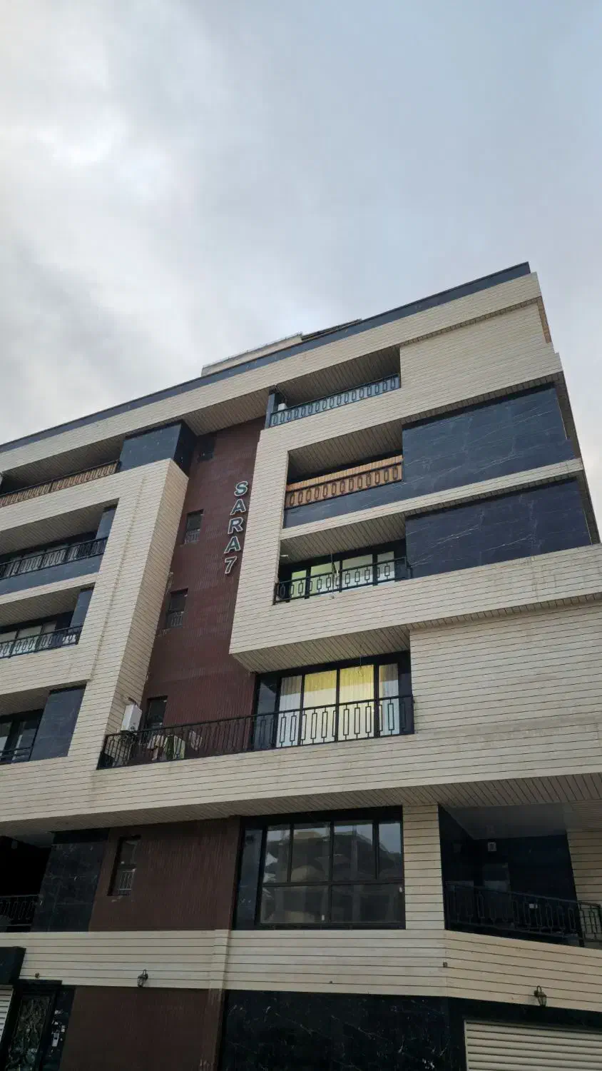 ۱۰۰ متر ویو فضای سبز دیبا ۱۳ ساختمان سارا ۷|فروش آپارتمان|کاشان, صنعت|دیوار