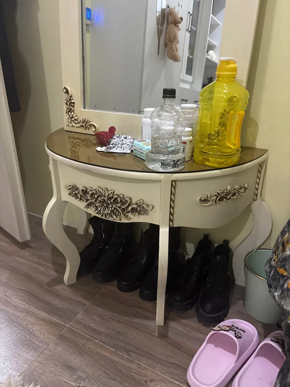 آینه کنسول|مبلمان خانگی و میز عسلی|مشهد, محمدآباد|دیوار