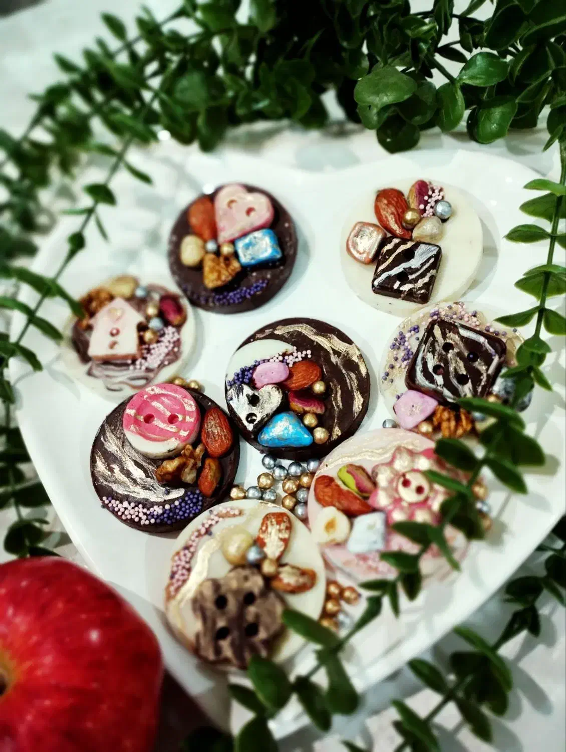 شکلات کادویی|خوردنی و آشامیدنی|کنگاور, |دیوار