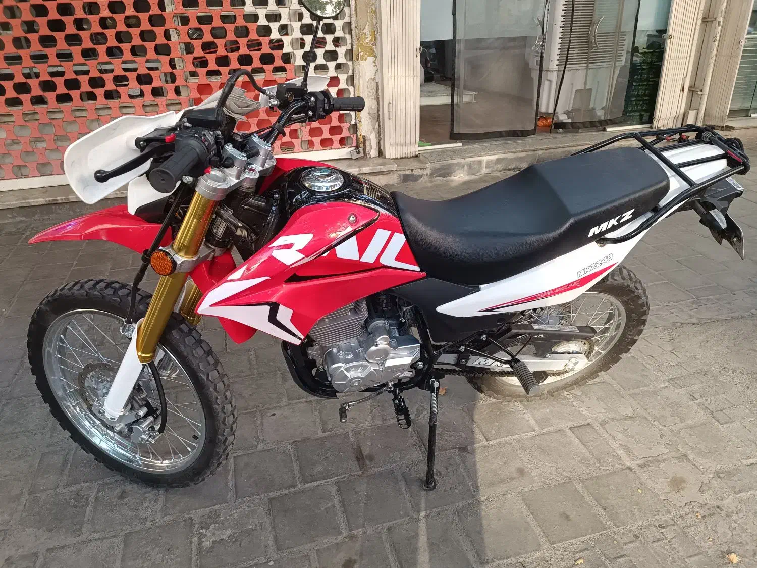 تریل mkz 250 مدل ۴۰۲|موتورسیکلت|ملایر, |دیوار