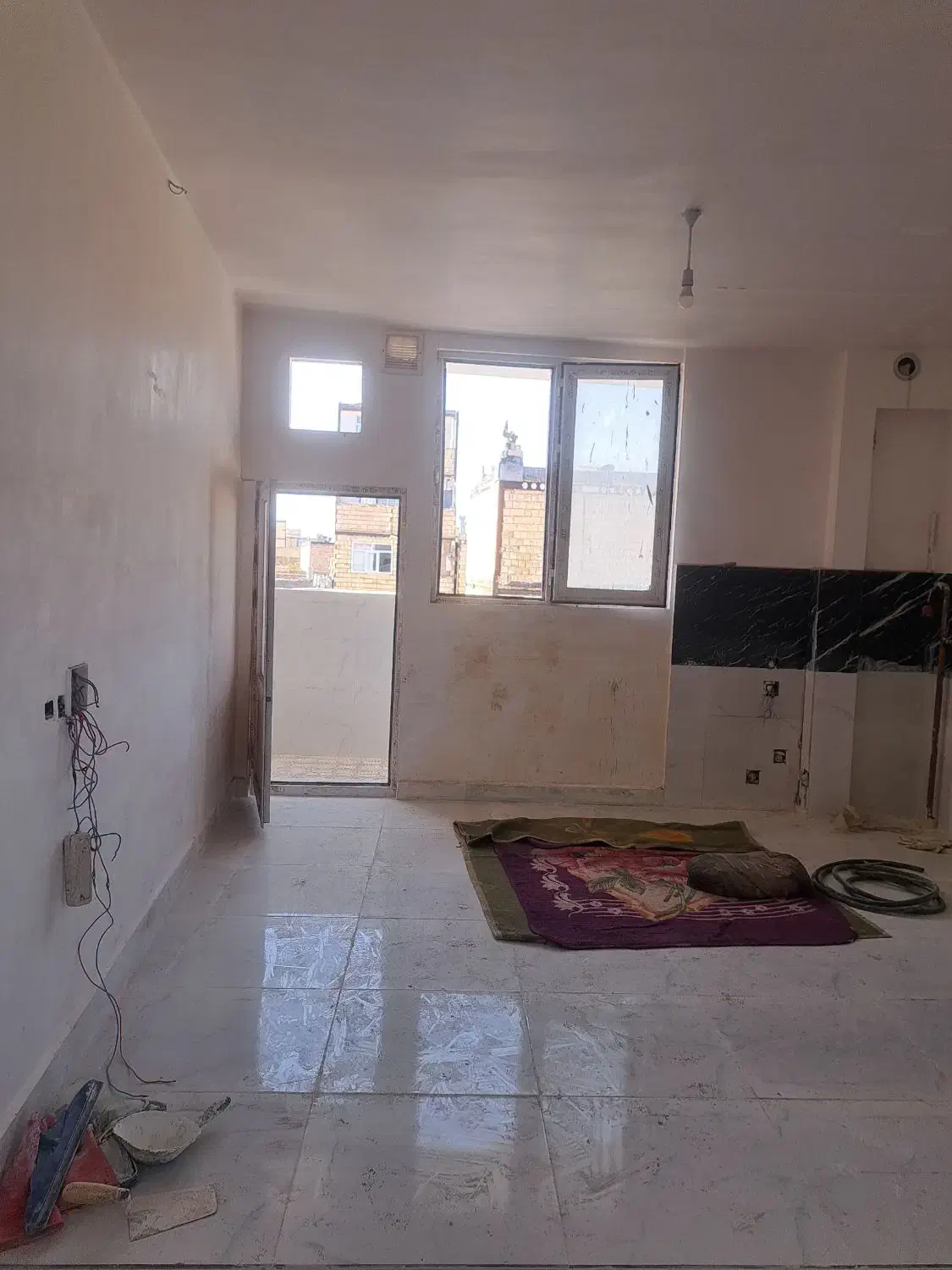 حاشیه طبرسی شمالی ۱۲ نظام دوست ۲۴ حسینی ۴|فروش آپارتمان|مشهد, طبرسی شمالی|دیوار