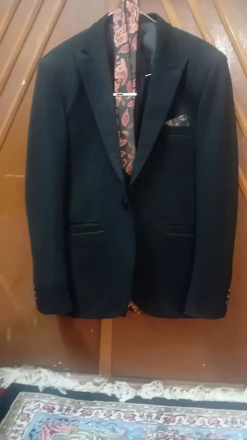 کت شلوار|لباس|زابل, |دیوار