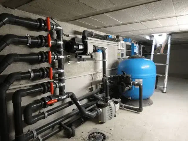 موتورخانه گرمایش از کف، لوله کشی|خدمات پیشه و مهارت|مشهد, جاهد شهر|دیوار