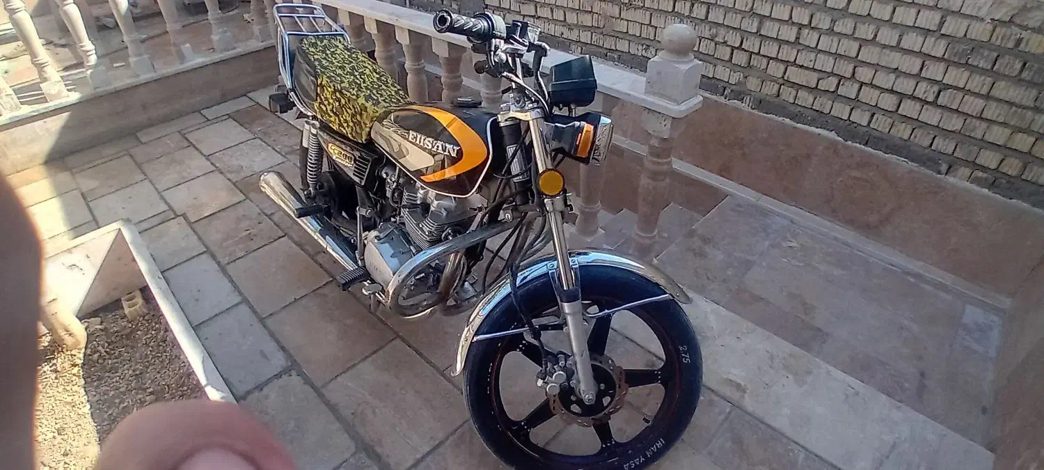 هندا ۲۰۰|موتورسیکلت|آباده, |دیوار