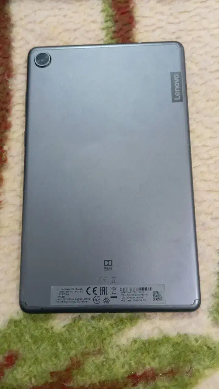 تبلت|تبلت|ملارد, |دیوار