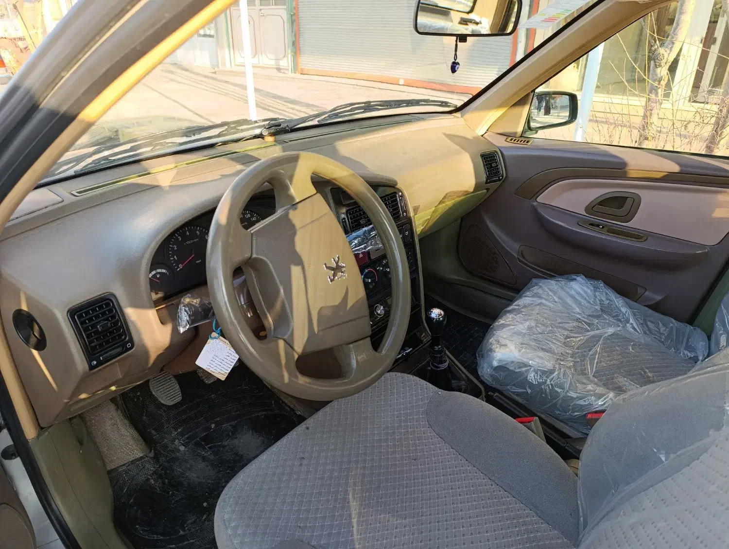 پژو 405اتاق slx بیرنگ 89|خودرو سواری و وانت|سنندج, |دیوار