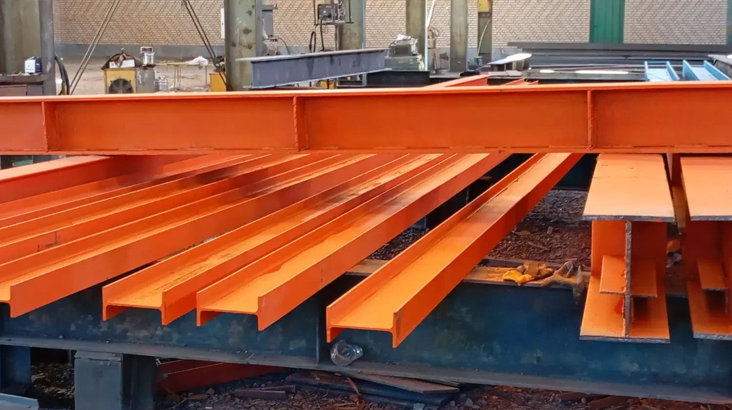 جوشکاری  ساخت و نصب اسکلت فلزی|خدمات پیشه و مهارت|لواسان, |دیوار