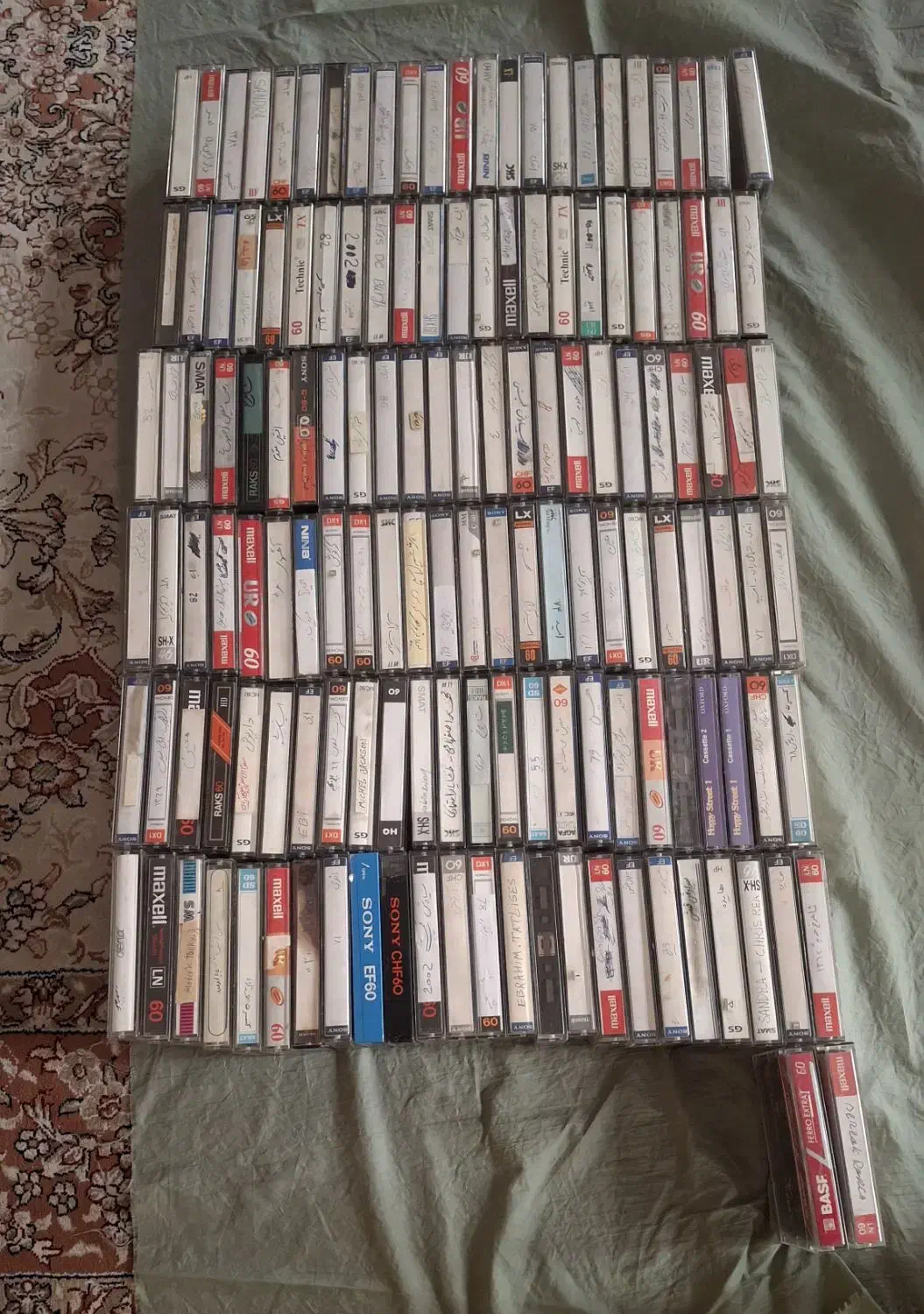 نوار کاست و صفحه قدیمی|فیلم و موسیقی|تهران, مرزداران|دیوار