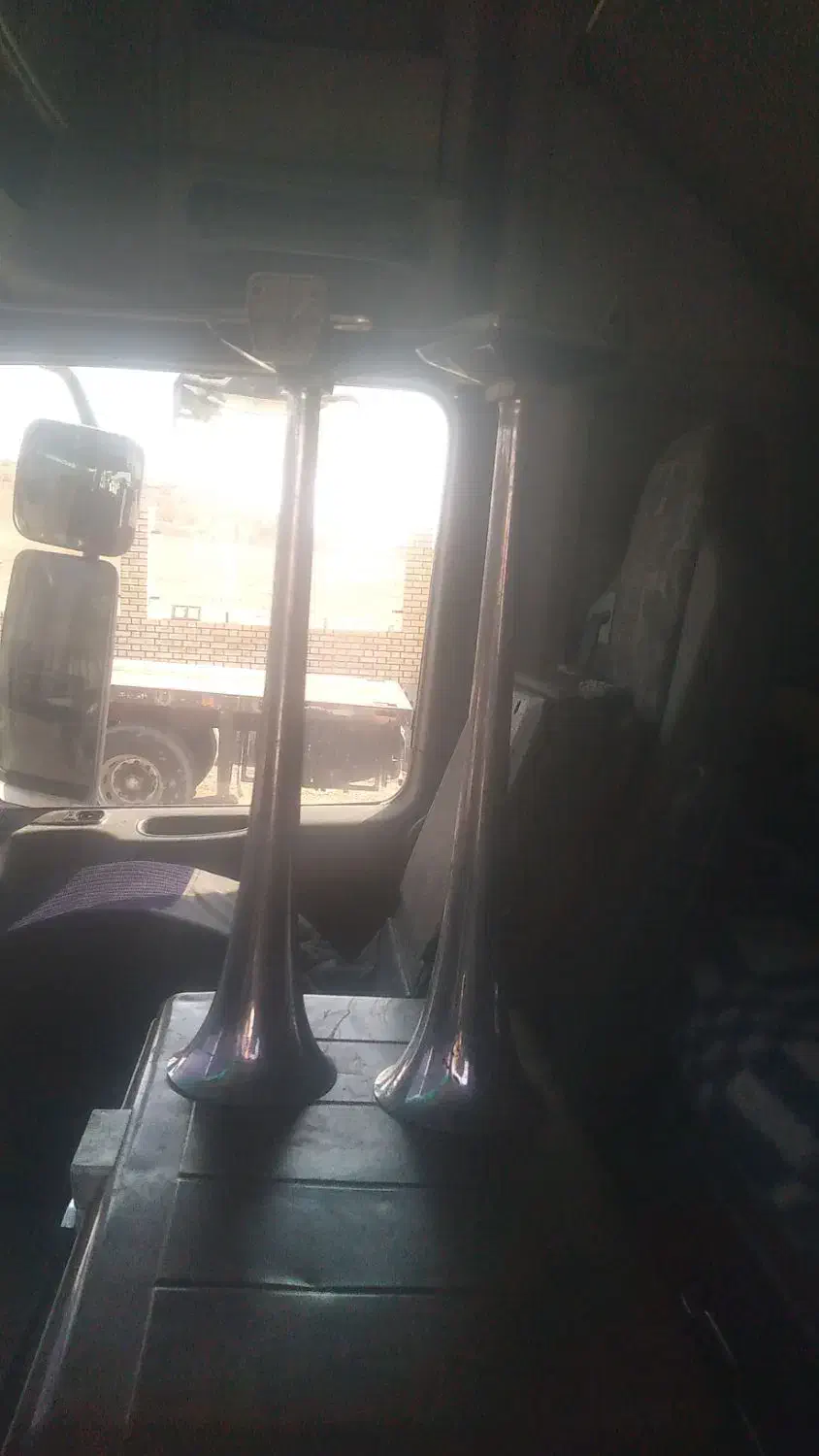 بوق کامیون اف ۱۲ اسباببازی|اسباببازی|کرمان, |دیوار