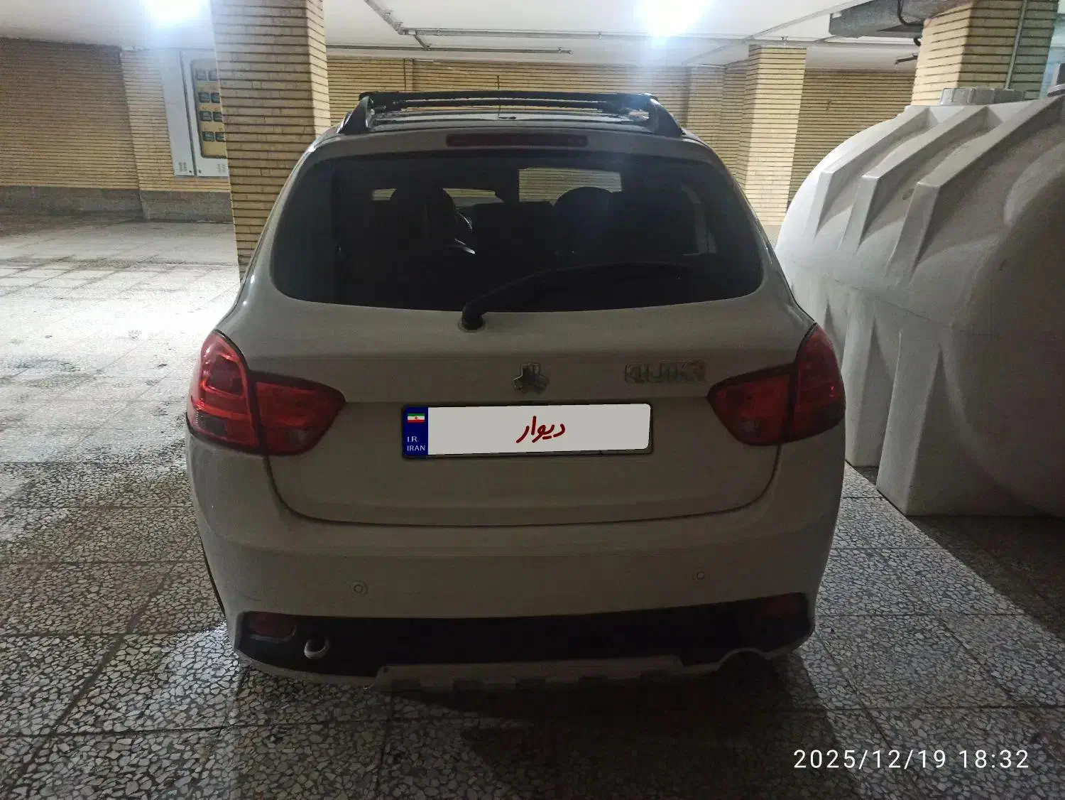 کوئیک R سفید و مشکی پارس خودرو|خودرو سواری و وانت|اصفهان, مهدی آباد|دیوار