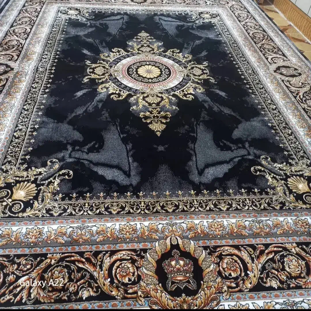 فرش ۷۰۰شانه درحد نو|فرش|سوسنگرد, |دیوار