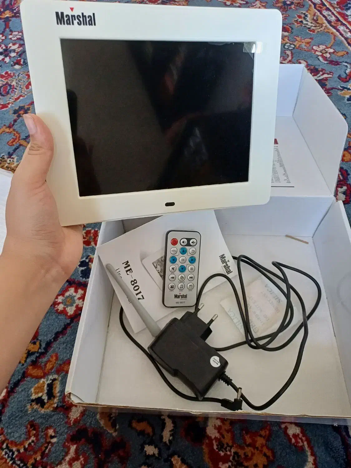 قاب عکس دیجیتال مارشال|صوتی و تصویری|سنگر, |دیوار