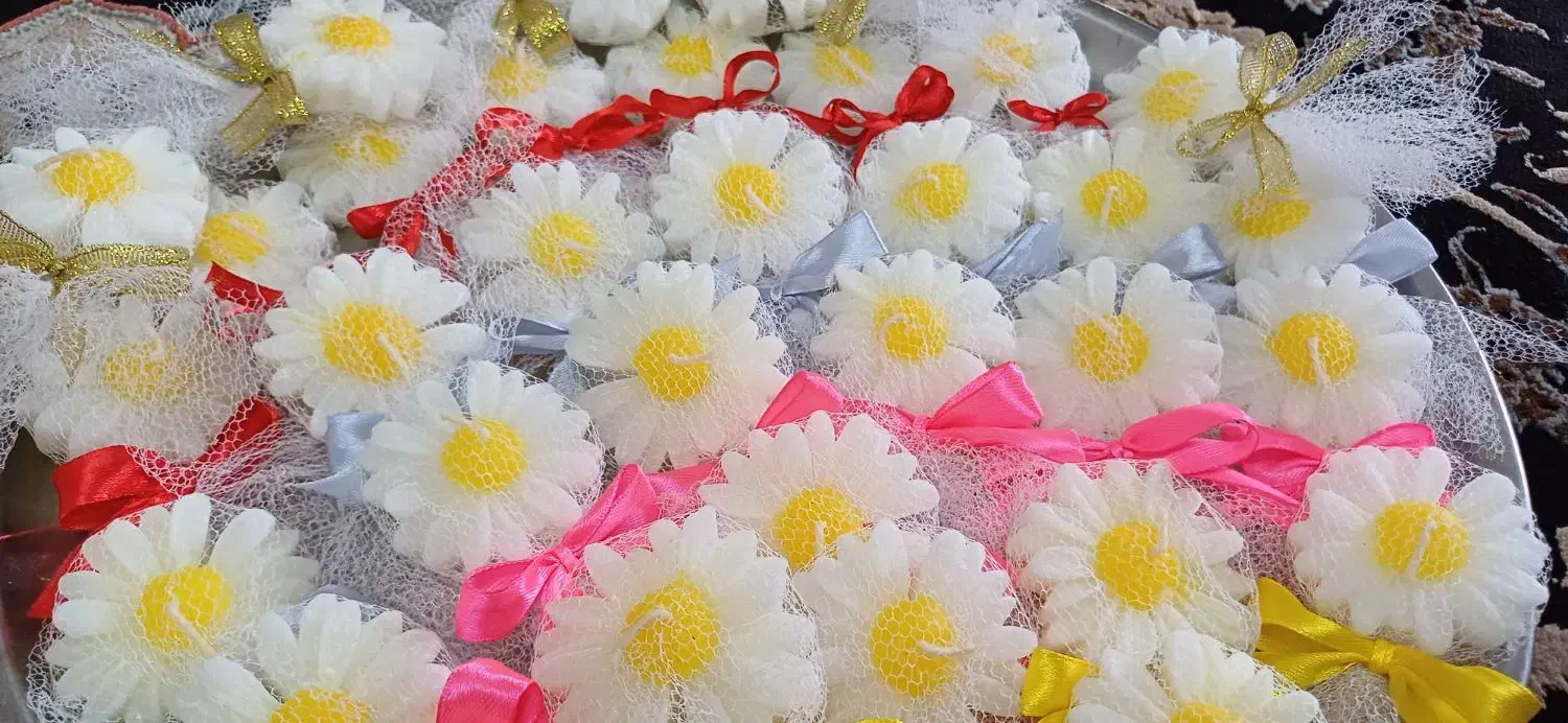 بابونه شعله طلایی|صنایع دستی و سایر لوازم تزئینی|قم, نیروگاه|دیوار