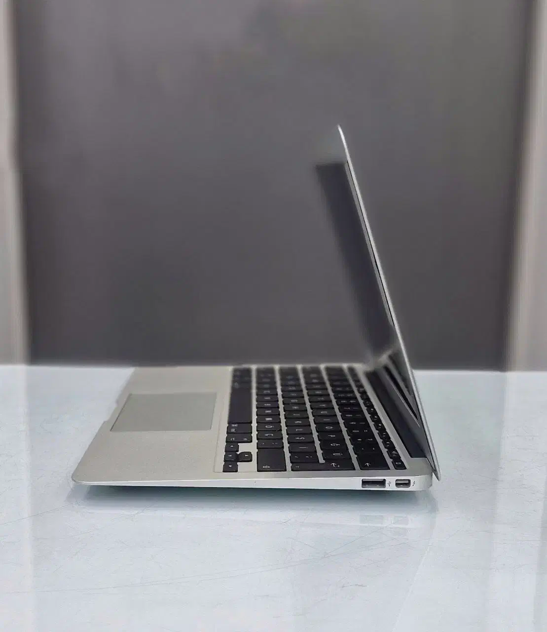 لبتاب مک بوک ایر|رایانه همراه|لار, |دیوار