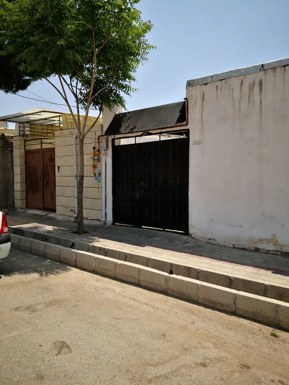 خانه ویلایی حیاط دار شریفیه|فروش خانه و ویلا|محمدیه-قزوین, |دیوار