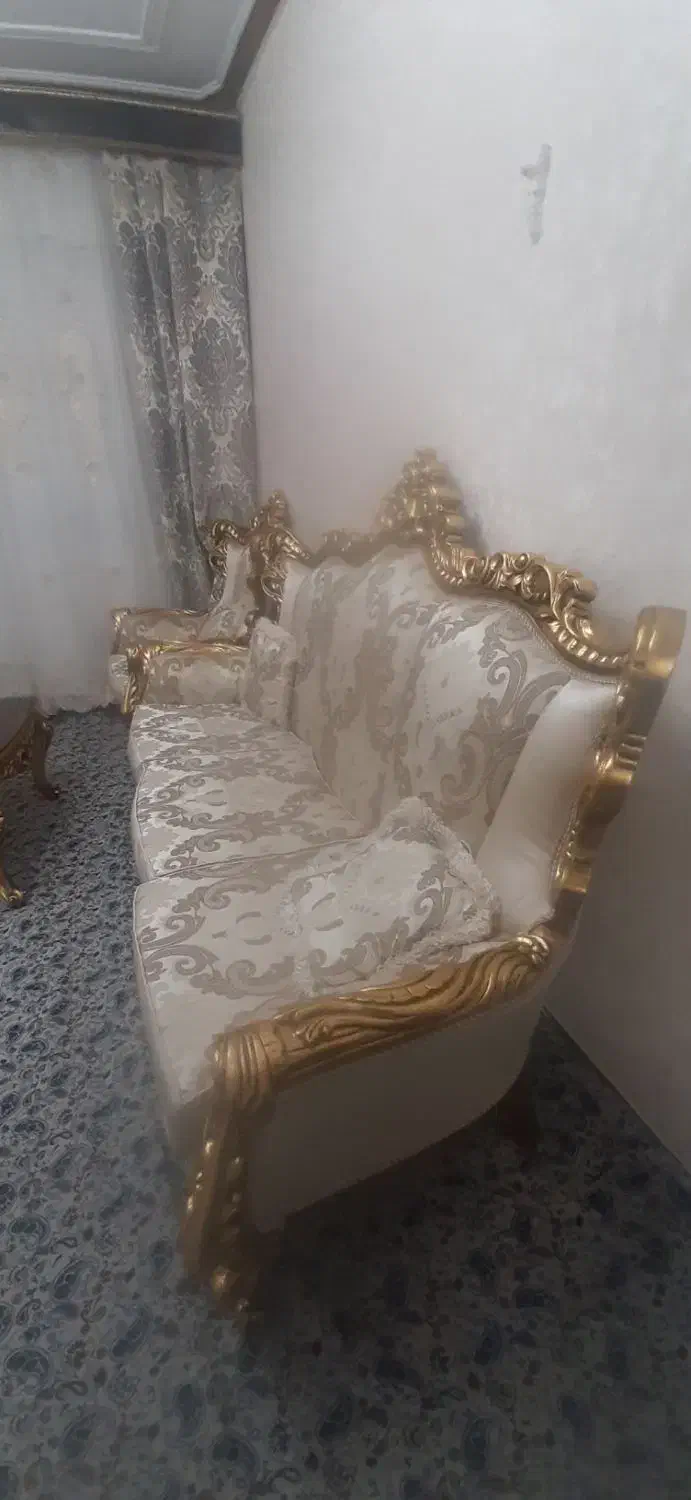 مبلمان ۵ نفره مصرف شده کاملا سالم|مبلمان خانگی و میز عسلی|تهران, کیانشهر|دیوار