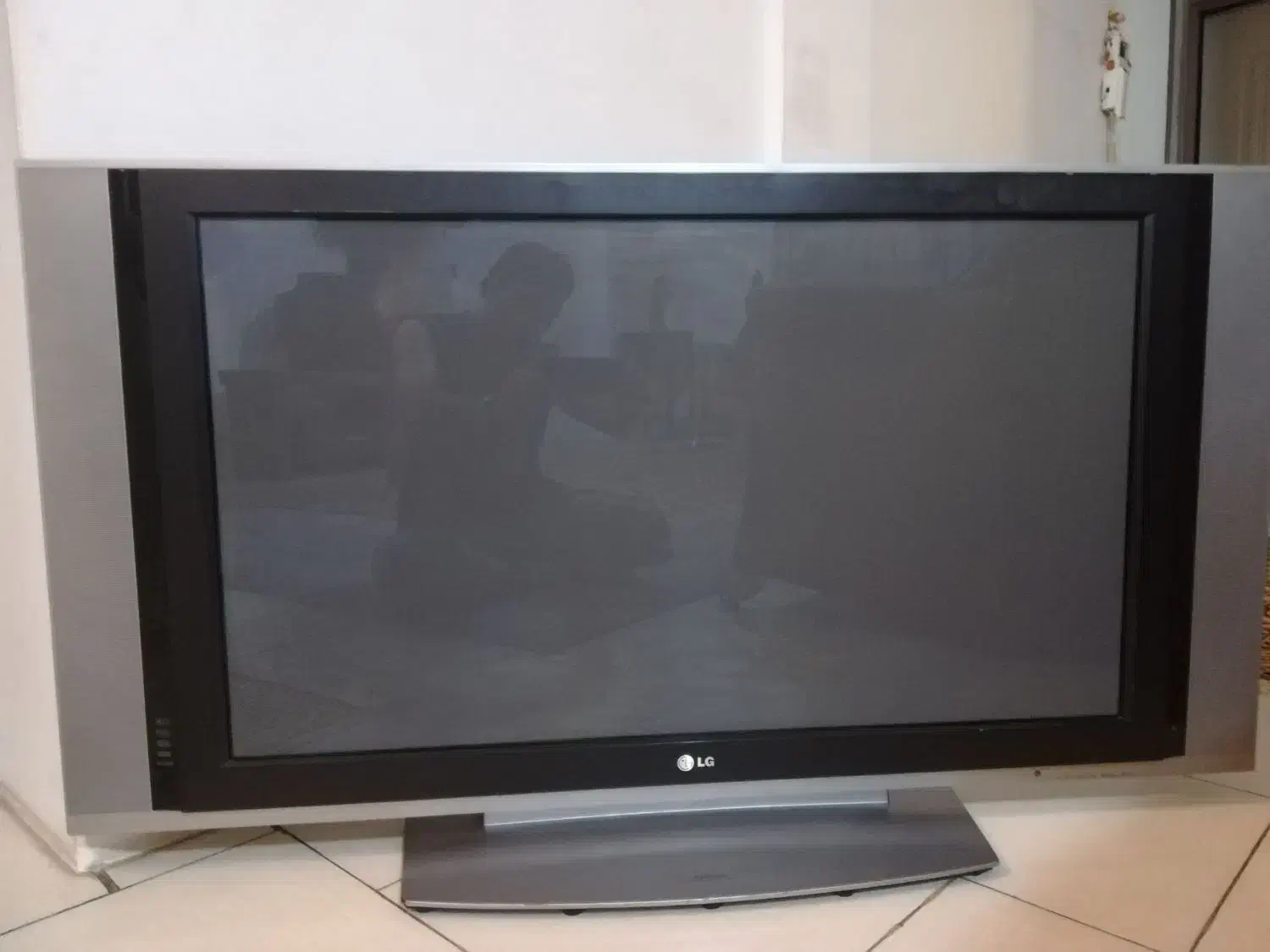 تلوزیونLG|تلویزیون و پروژکتور|مشهد, امیریه|دیوار