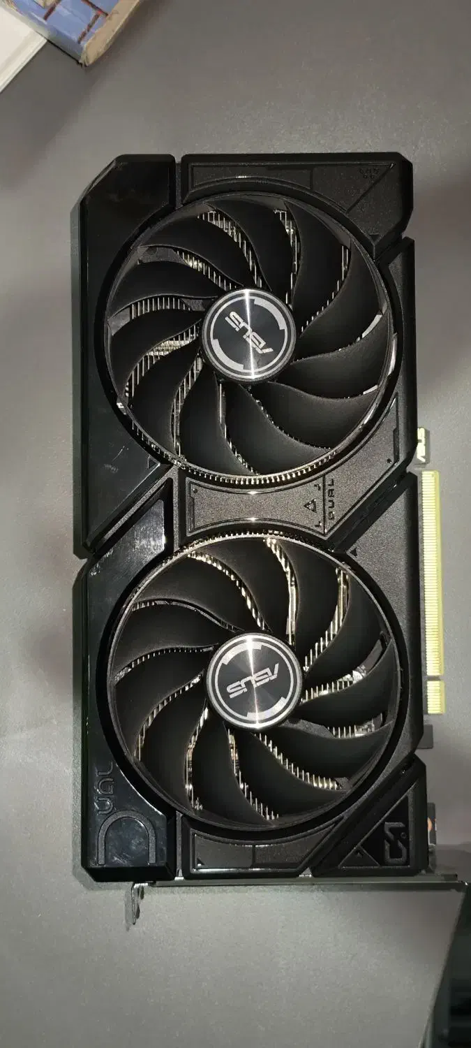 rtx4070درحد نو گارانتی دار|قطعات و لوازم جانبی رایانه|رشت, کاکتوس|دیوار